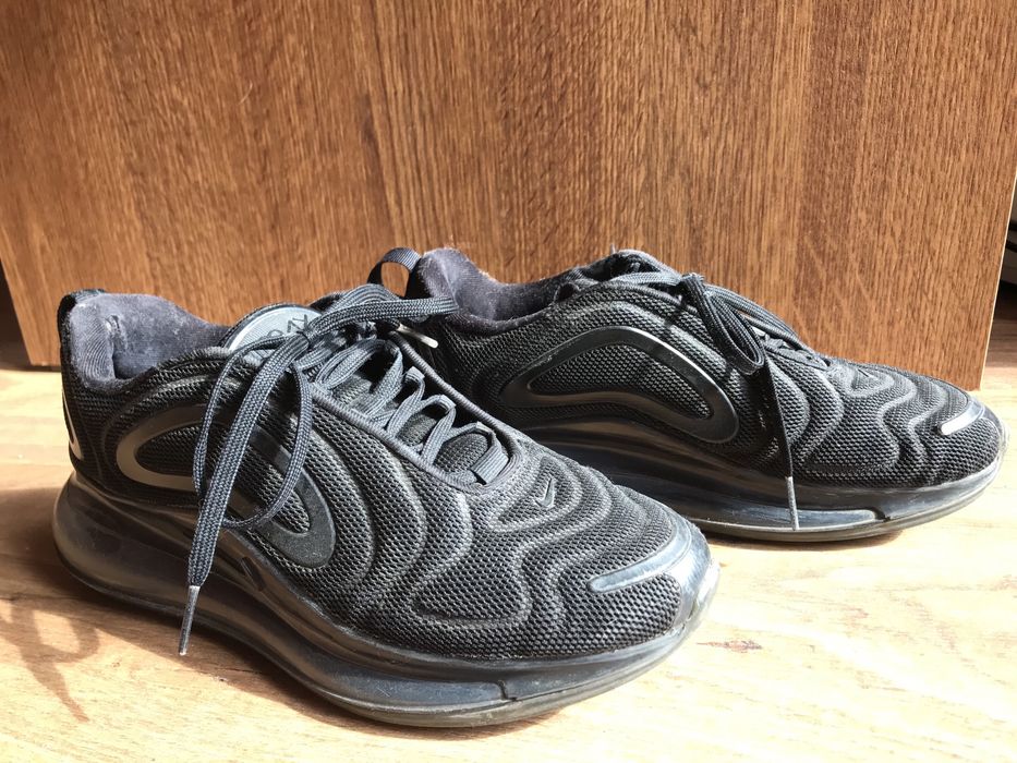 Adidasi Nike air max 720 femei