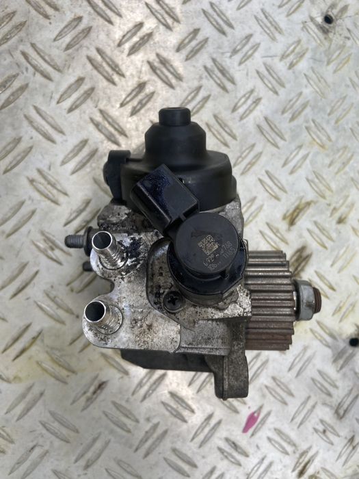 pompa inalta bosch cod 03L130755AF vw motor cffb