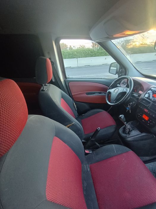 Urgent!! Mașină personala!!!Fiat Doblo 1.3 multijet