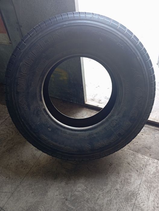 Продам шины мишлен