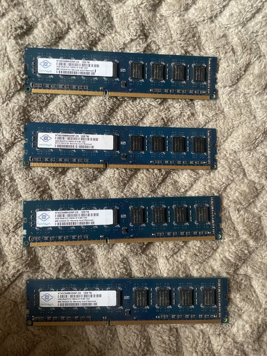 Placute Ram 4X4GB DDR3 1333Hz NANYA