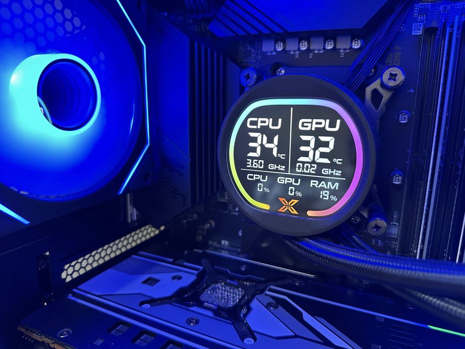 Геймърски компютър Ryzen 7 5800X/ 16GB 3200mhz / Win 11 Pro / 512GB Nvme / 1000W
