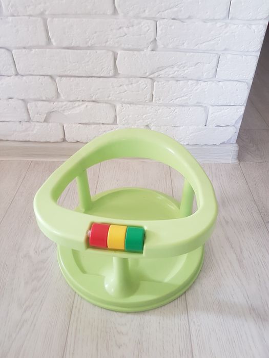 Продам Сидения детская для купани