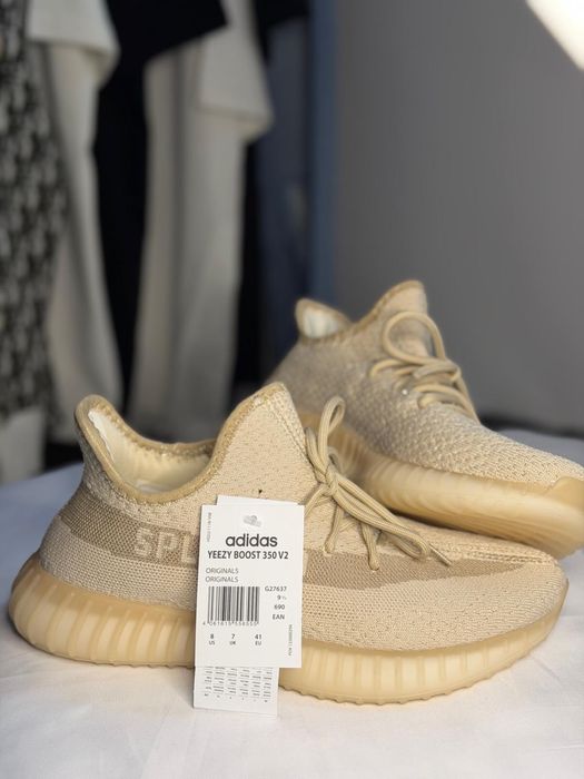 Adidasi Yeezy 350