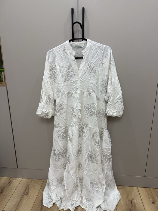 Продам платье б/у