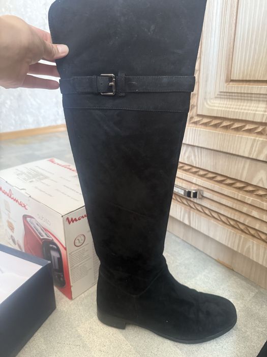 Продам  зимние ботфорты