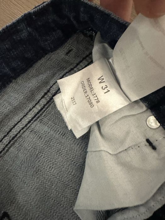 Мъжки дънки не различими от нови