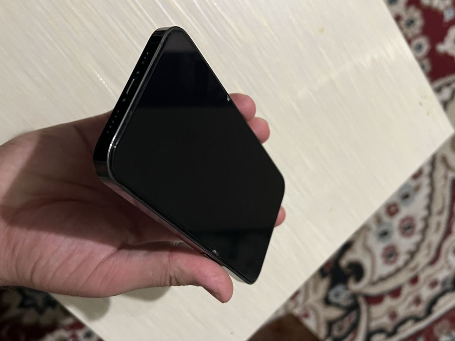 Продается Айфон 13 про 128