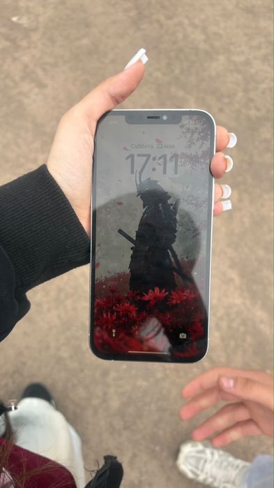 Продам или обменяю Айфон 12 про макс