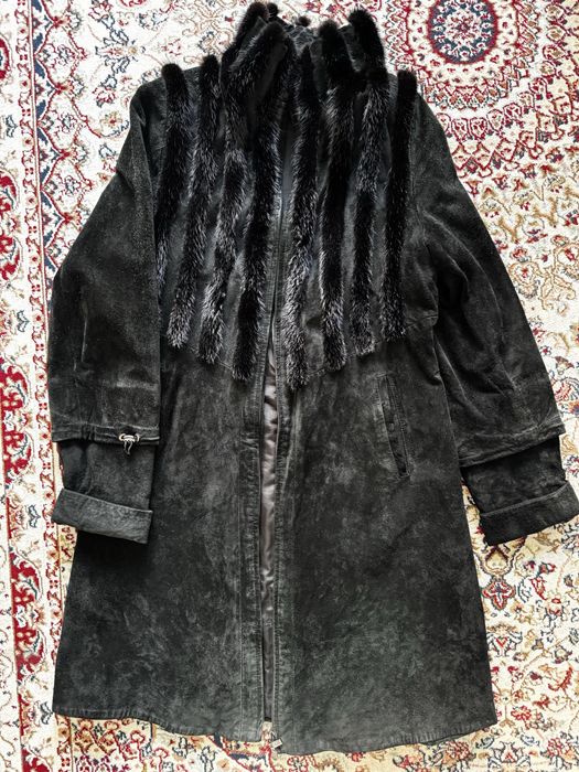 Замшевый плащ женский