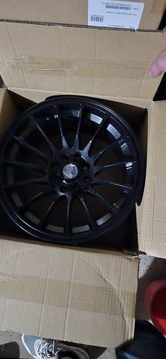 Продам ,новые широкие диски r15 j 8.25 xxr