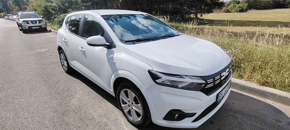 Dacia Sandero 2024 – 1.0 GPL + Benzină | Start-Stop | Economică și modernă faruri led asistenta la franare