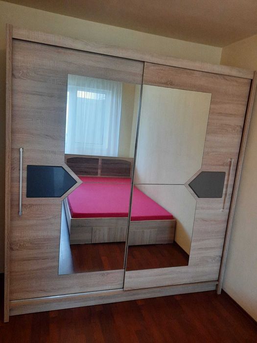 Apartament de inchiriat