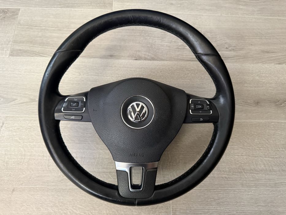 Волан  VW Golf 6 Passat B7 Голф 6 Пасат Tiguan Тигуан Caddy Кади Туран Touran