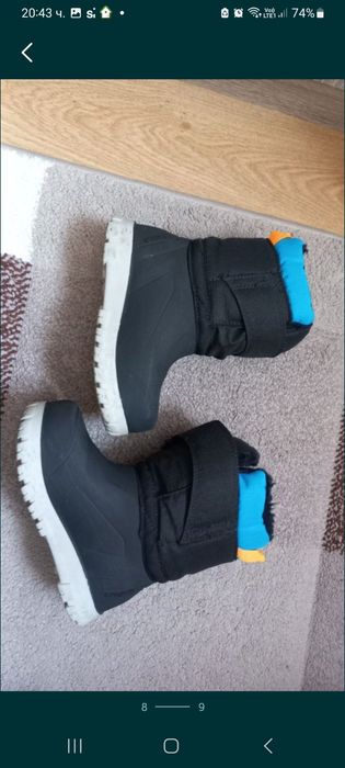 Продавам Детски боти