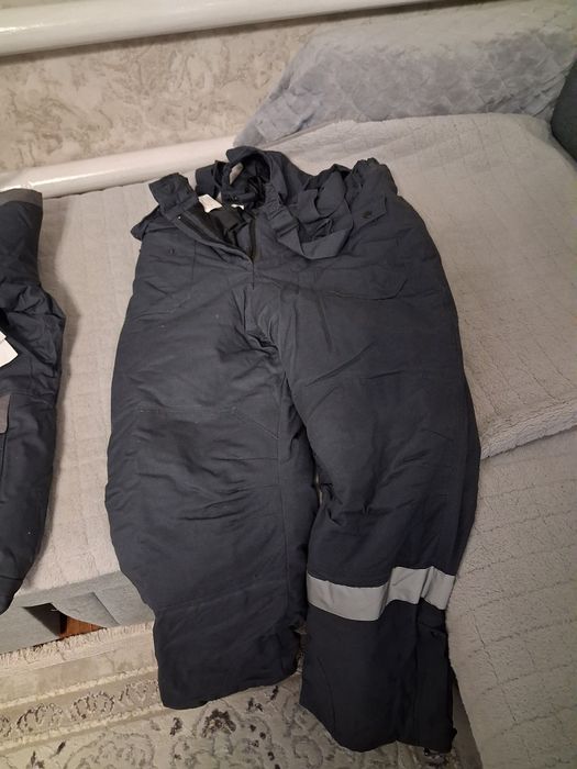 Зимняя спец одежда.
