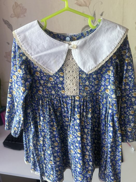 Платье на девочку 3-4 лет