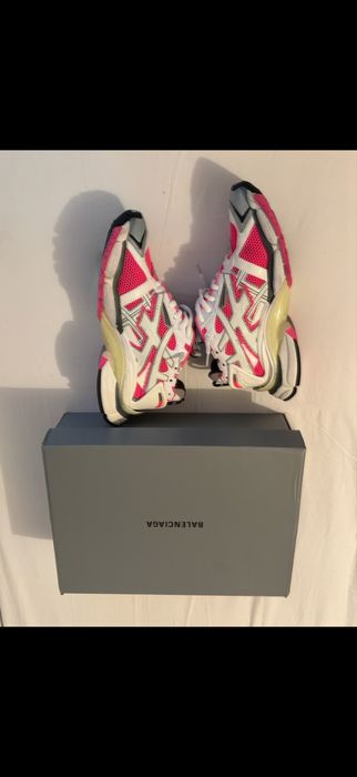 balenciaga runners