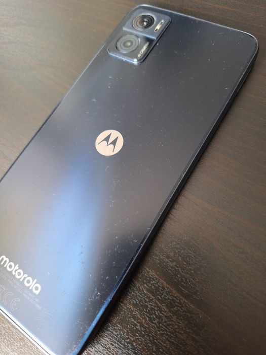 Smartphone MOTOROLA Moto E22 64GB