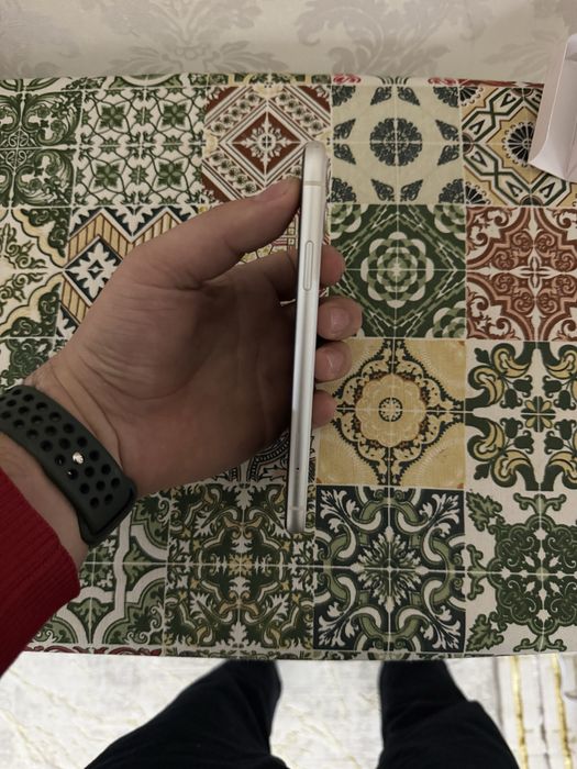 Iphone 11 белый