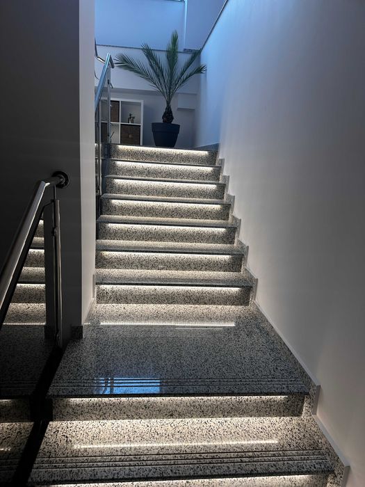 Trepte si contratrepte din granit-cele mai ieftine din PRAHOVA*