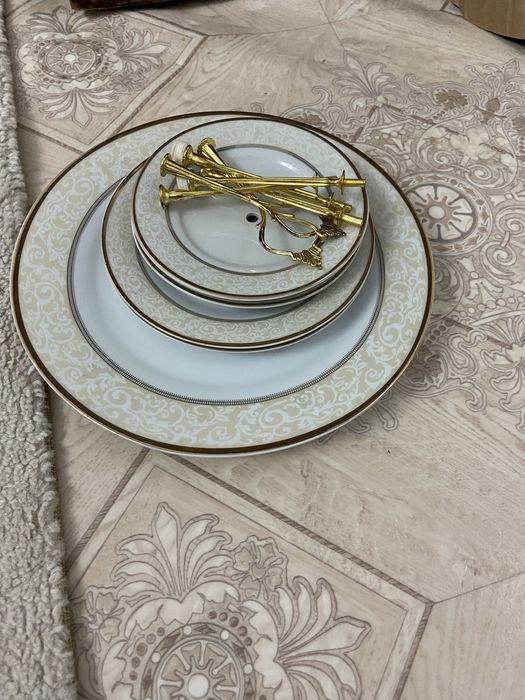 Продам дешево всю посуду