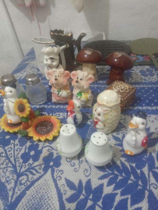 Продам, статуэтку, лошадки.