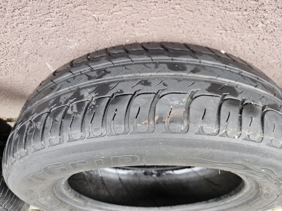 Vand 4 anvelope vara BFgoodrich 175 65 r14 dot0618 peugeot opel ford
