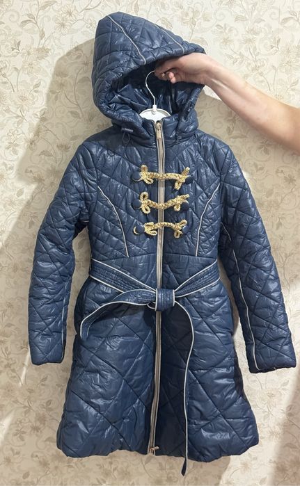 Утеплённое пальто для девочек
