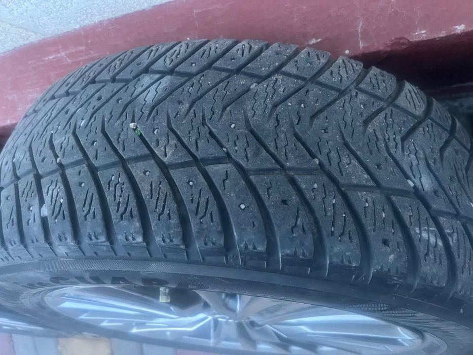 215/55 R17 балон с дисками