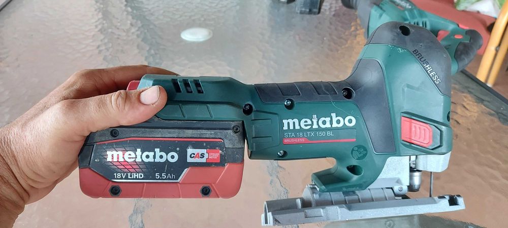 Metabo STA 18 LTX 150 BL fierastrau pendular (soricel) cu acumulator 4Ah LI HD si Incarcator