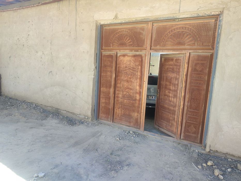 Участка сотилади