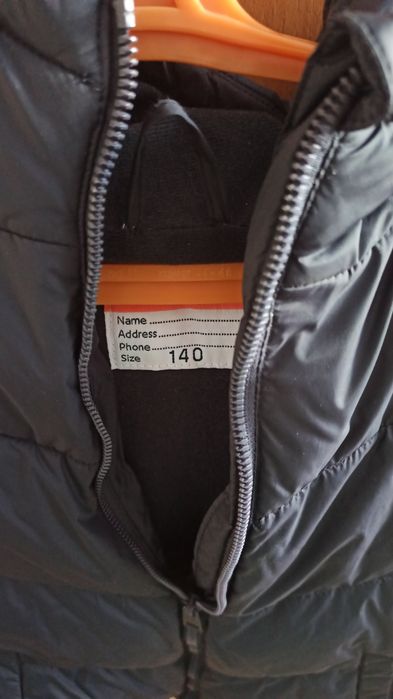 Продам демисезонную куртку