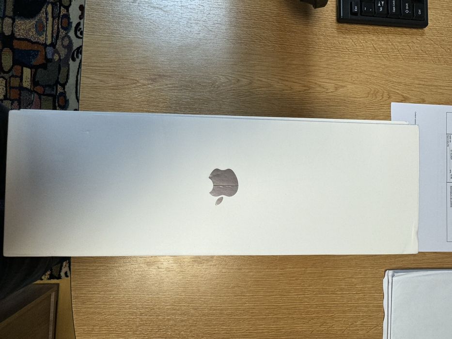 Airpods Max headphones noi