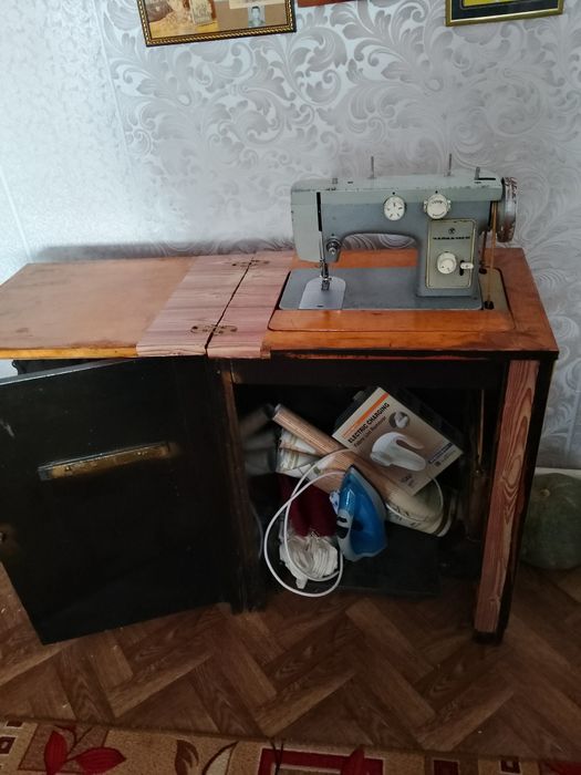 Швейная машинка в хорошем состоянии