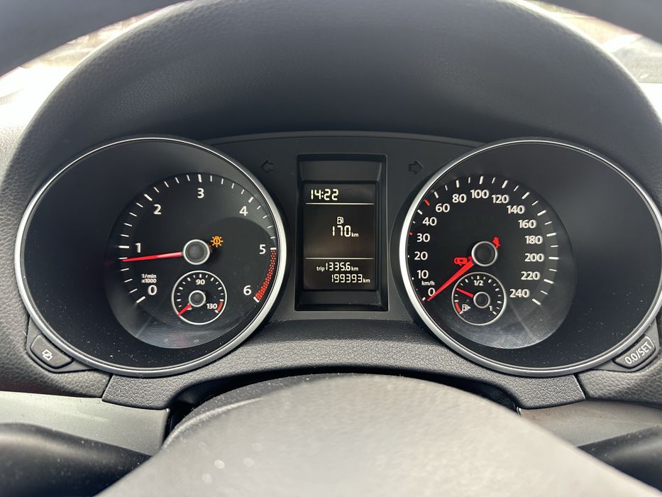 Фолксваген Голф 6 1.9tdi- CAY - НА ЧАСТИ