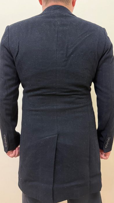 Пальто мужское 48