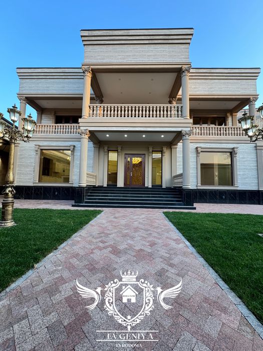 Продается шикарный евродом на никитина 8 соток