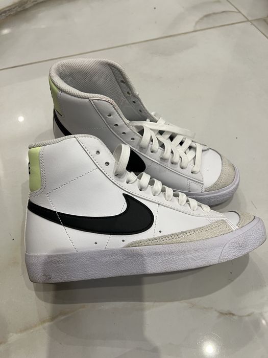 Маратонки Nike , размер 36