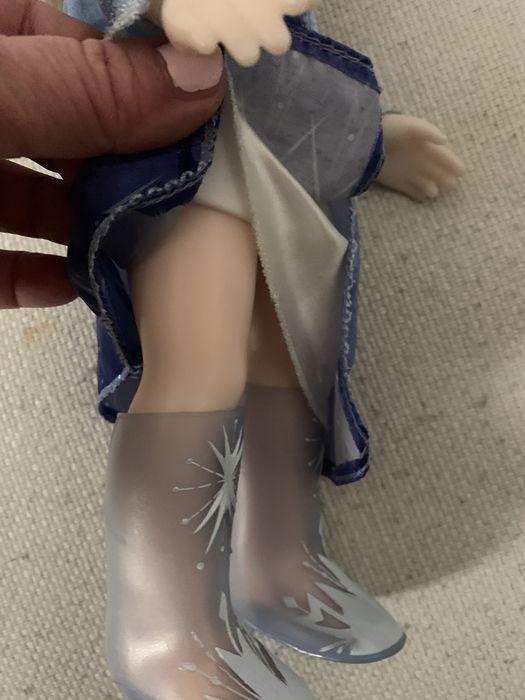 Кукла елза от замръзналото кралство