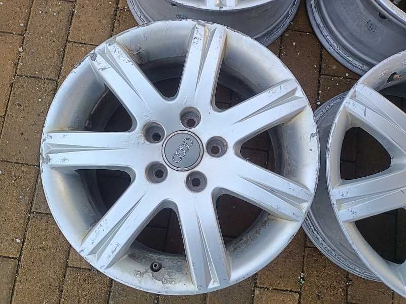 Продам легкосплавные диски на автомашину Audi