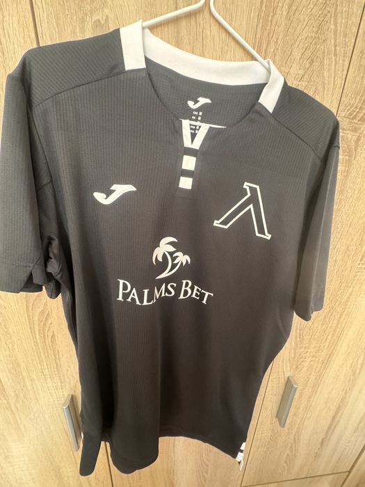 Футболни фланелки на Левски София , фланелка екип тениска фанелка