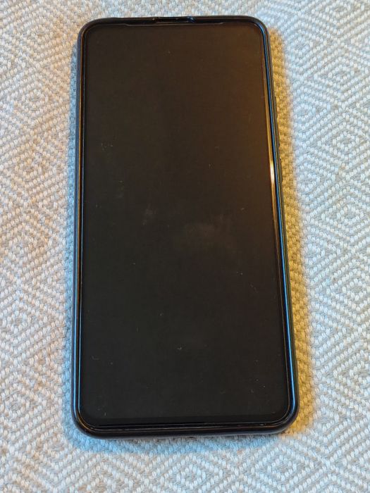 Смартфон Poco F2 Pro