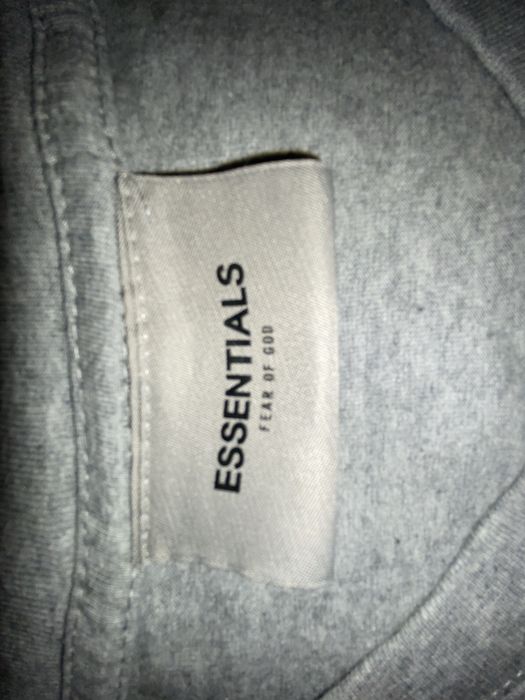 Tricou essentials