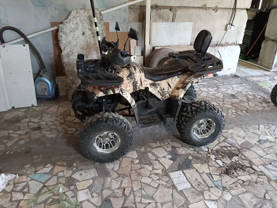 Продам квадрацикл 125 кубов