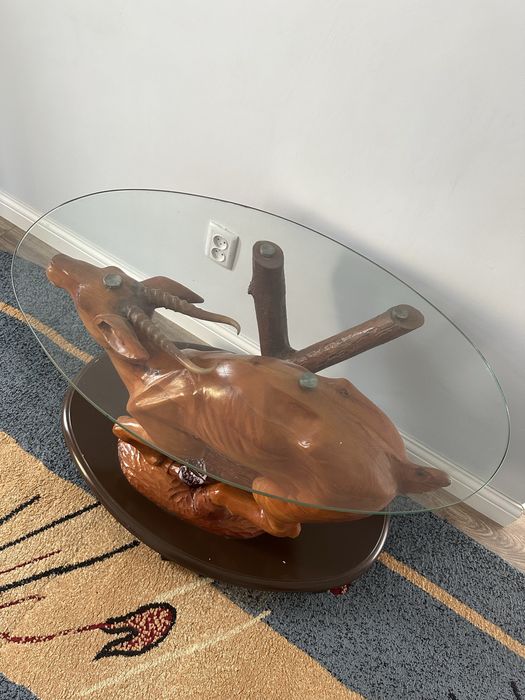 Журнальный столик