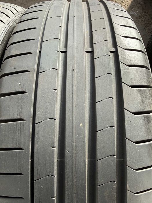 2x Anvelope Vara 225/50 R18 -  Pirelli  P Zero PZ4 cu steluta BMW