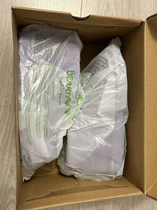 Ghete Bearpaw, noi, piele intoarsa