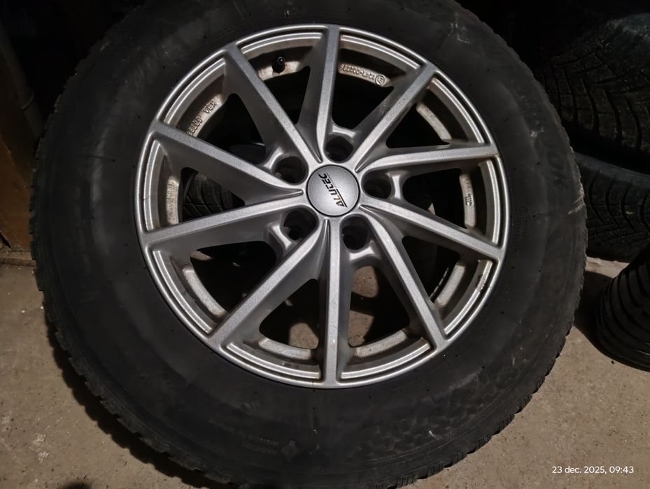 Jante Duster 16  cauciucuri allseason