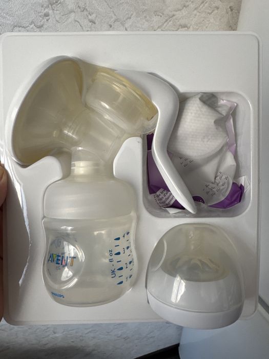 Ручной молокоотсос.